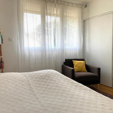 Rose Claire, Appart 2 Chambres, Parking *